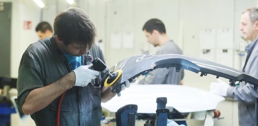 Promet industrije u maju veći za 1,9 odsto