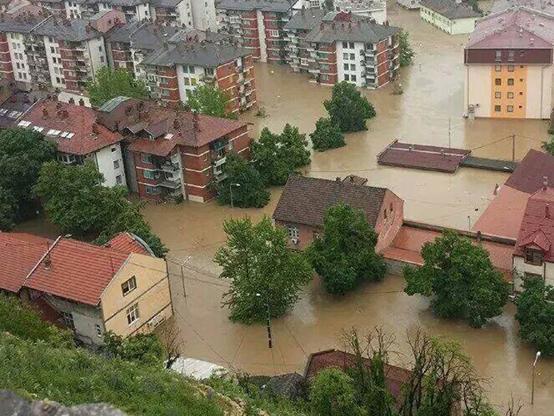 Upozorenje: Poplave nose potencijalnu opasnost širenja zarazni bolesti