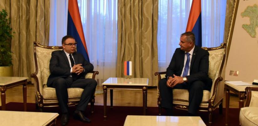 Višković: Neprihvatljivo da se radioaktivno odlagalište gradi uz granicu s BiH