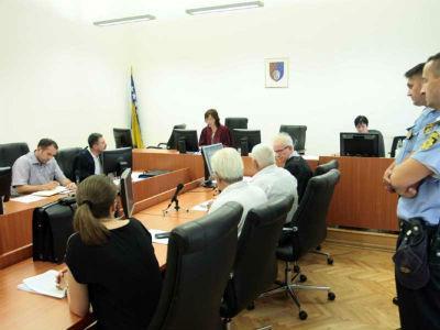 Jusufranić od sina kupovao autopraonice, oštetio GRAS za milion KM