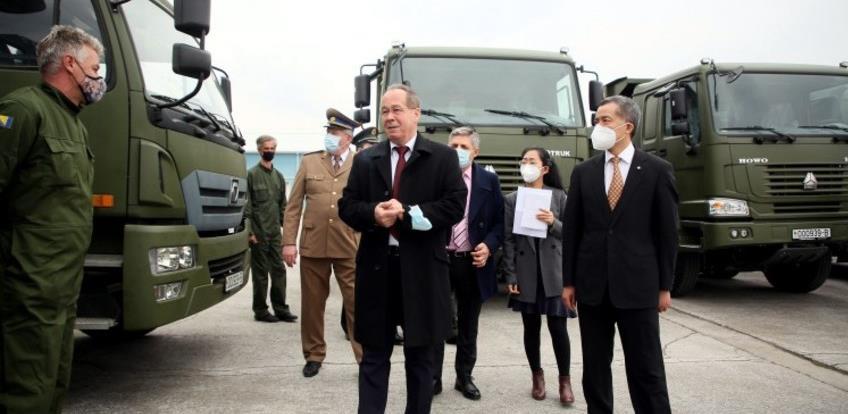 Kina donirala Oružanim snagama inžinjerijska sredstva od 2,5 miliona KM