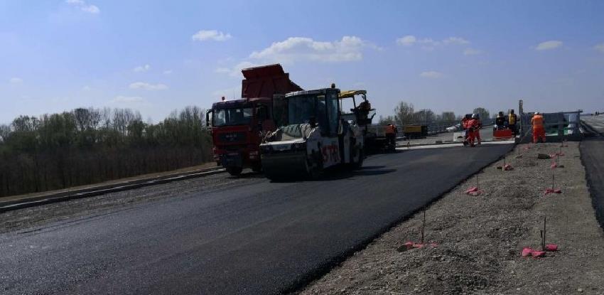 Most Svilaj pred tehničkim pregledom i dobijanjem upotrebne dozvole