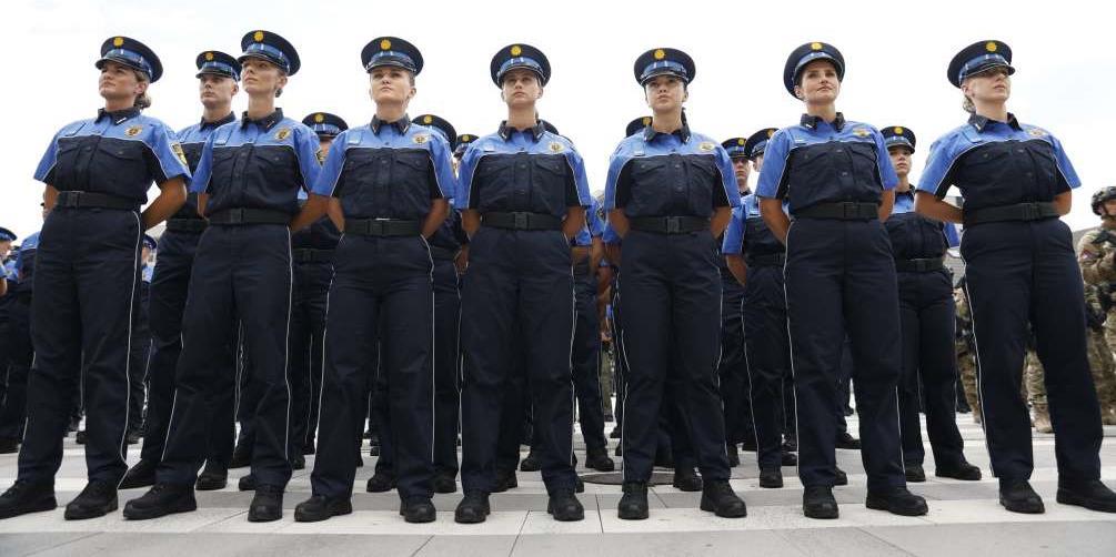 policija