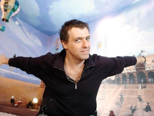 Zvonimir Đukić Đule: Ljubav je kao ringišpil koji ti zavrti mozak