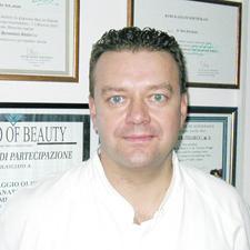 Edin Suljagić, dermatovenerolog: Usavršavanje na evropskim klinikama