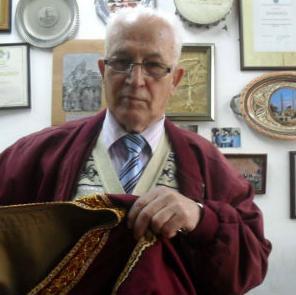 Enes Šehić: Porodična izrada narodne nošnje stara stotinu godina