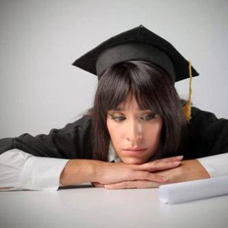 Svaki treći diplomira nakon 30. godine