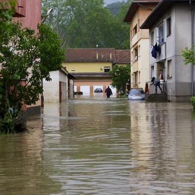FIS donirao namještaj za Natron i najugroženije porodice u Maglaju