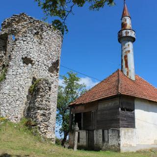 Nastavlja se rekonstrukcija Starog grada Jezerski