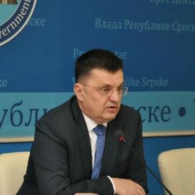 Tegeltija: Klijenti Bobar banke u stečaju ne treba odmah da vrate kredit