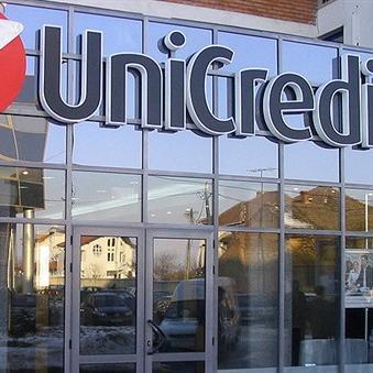 Tri Zlatna BAM-a za UniCredit Bank!