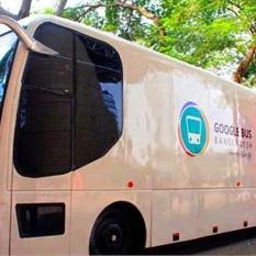 Googleov autobus u turneji po Bangladešu
