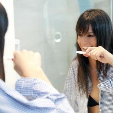 Preskačete pranje zubi? Šanse za srčani udar tada su veće!