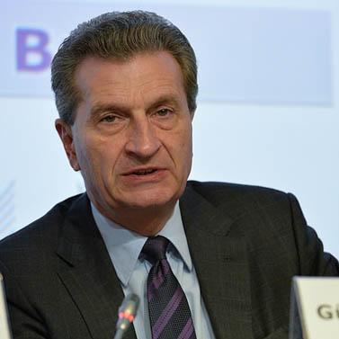 Etinger: Države Unije da obezbijede gas Kijevu