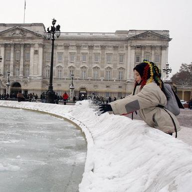 Velika Britanija: Jesti ili se grijati?