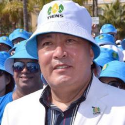 Kineski milijarder poveo 6400 radnika na odmor u Francusku