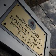 Na račun javnih prihoda uplaćeno 290,7 miliona KM