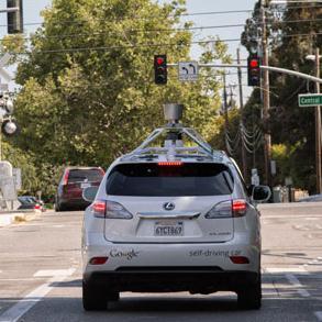 Googleov samovozeći auto su uspješno testirali i na ulicama