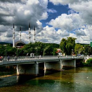 Sanski Most dobija modernu gradsku tržnicu