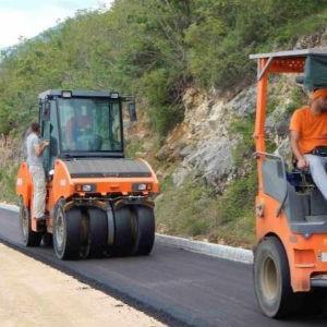 Livnoputovi vrši asfaltiranje puteva u Općini Prozor - Rama
