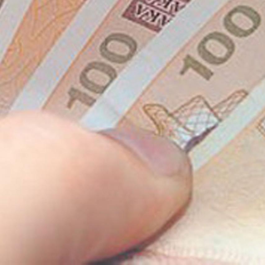 Prosječna mjesečna neto plata u BiH u martu bila 826 KM