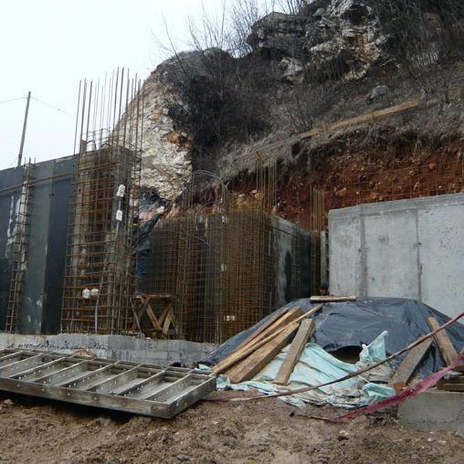 Počelo betoniranje suterena zgrade na Baruthani