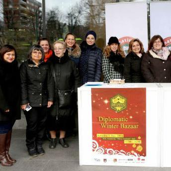 Diplomatski zimski bazar podržava djecu iz cijele BiH