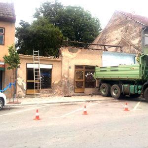 Rušenje i uklanjanje dotrajalih objekata u vlasništvu Općine Orašje