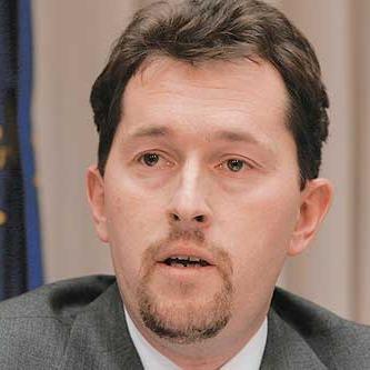 Slovenski ministar unutarnjih poslova zaprijetio ostavkom