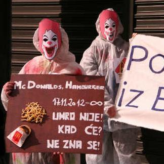 Povodom zatvaranja McDonald's-a u Banjoj Luci: Priča o besmrtnom hamburgeru
