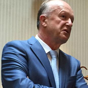 Đemal Memagić - Načelnik koji svoje plate daje studentima