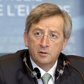Juncker: Evropa nije u potpunosti prevazišla dužničku krizu