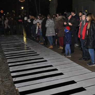 Najveći mostarski svirajući klavir ulazi u Guinnessovu knjigu?