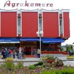 Prodaje se Robna kuća u Velikoj Kladuši