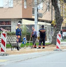 Banja Luka: Počela rekonstrukcija trotoara i održavanje saobraćajnica