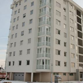 Manja ponuda stanova u Lukavcu