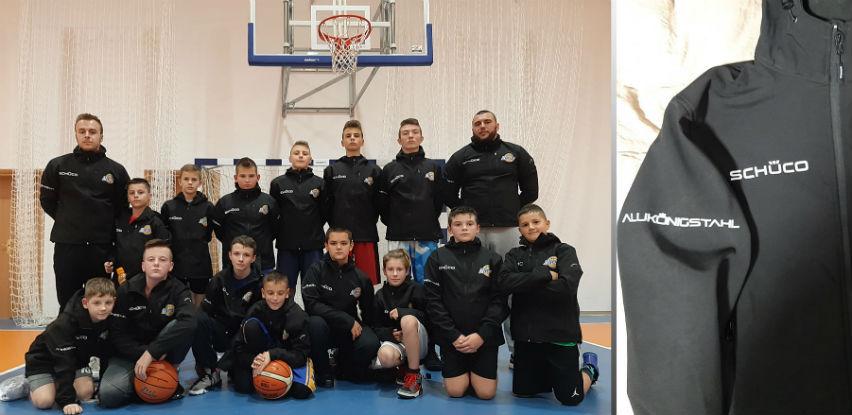 Firma AluKönigStahl donirala softshell jakne za djecu i trenere KK Mladost