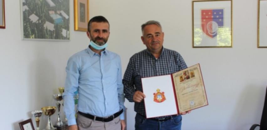 Općina Trnovo: Uručene zahvalnice za pomoć u izgradnji parohijskog doma