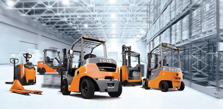 Toyota viljuškari - Automatizacija s ljudskim dodirom