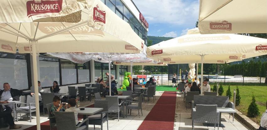 Reumal otvorio restoran - ljetnu baštu sa igralištem za djecu