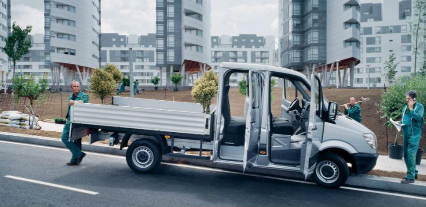 Mercedes-Benzov Sprinter Sandučar otvoren za sve što olakšava posao