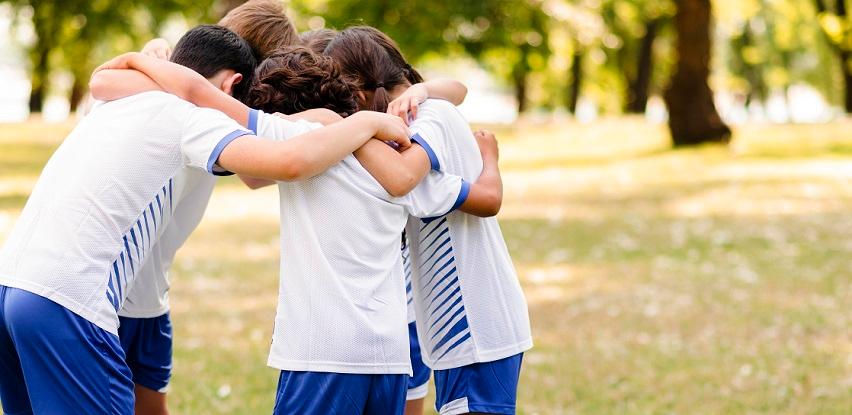 Odabrana dječija sportska udruženja i klubovi čije će projekte dm podržati