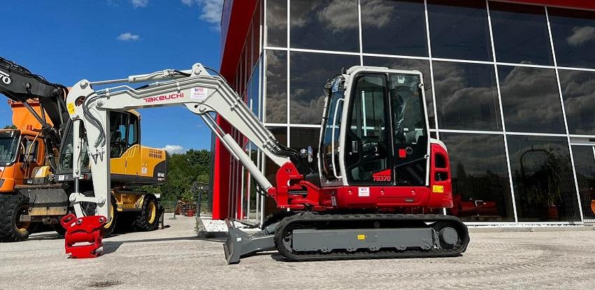 mini bager TAKEUCHI TB370