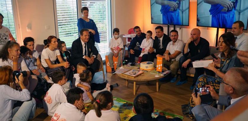 BH Telecom i Miralem Pjanić pokrovitelji dva apartmana u Roditeljskoj kući