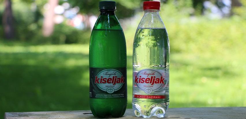 Zašto ljeti trebate piti prirodnu mineralnu gaziranu vodu