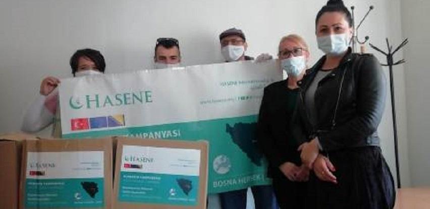 Donirani prehrambeni paketi za 25 socijalno ugroženih osoba