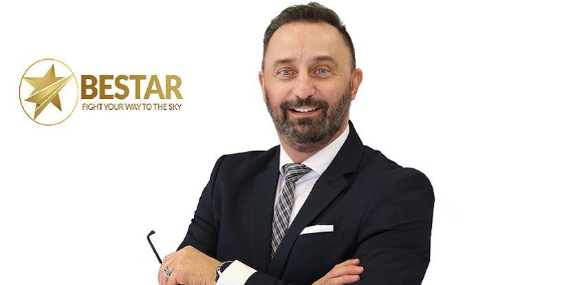 Be Star Mladen Komarica