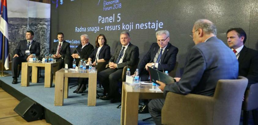 Savanović: Smanjiti fiskalne namete realnom sektoru, povećati plate