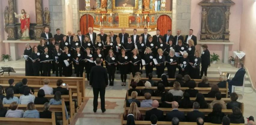 Susret zborova u Ljubuškom - zborsko pjevanje u BiH ima svijetlu budućnost