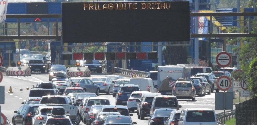 Ovog ljeta nema poskupljenja hrvatske cestarine, a sprema se i sasvim drugačiji sustav naplate
